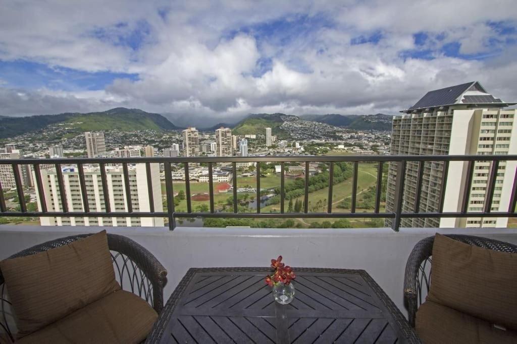 Aloha Vacations Aparthotel Honolulu Buitenkant foto